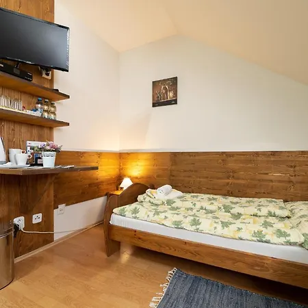 & Bar Natali 3* Spissky Stvrtok