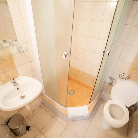 בית הארחה & Bar Natali 3*