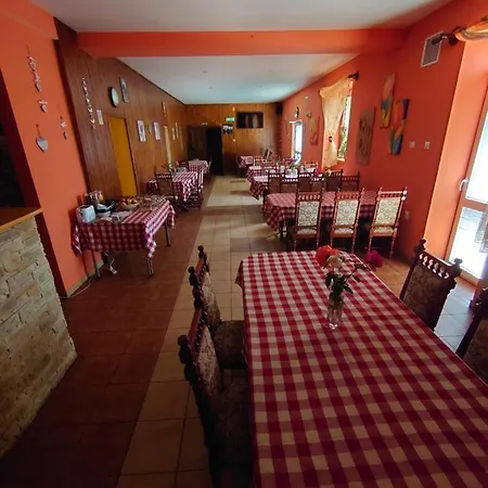 Guest house & Bar Natali