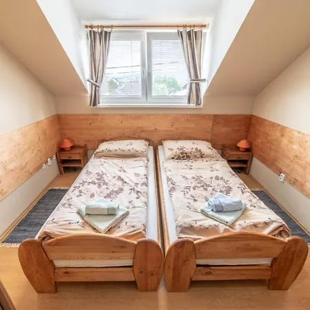 Gasthuis & Bar Natali 3*